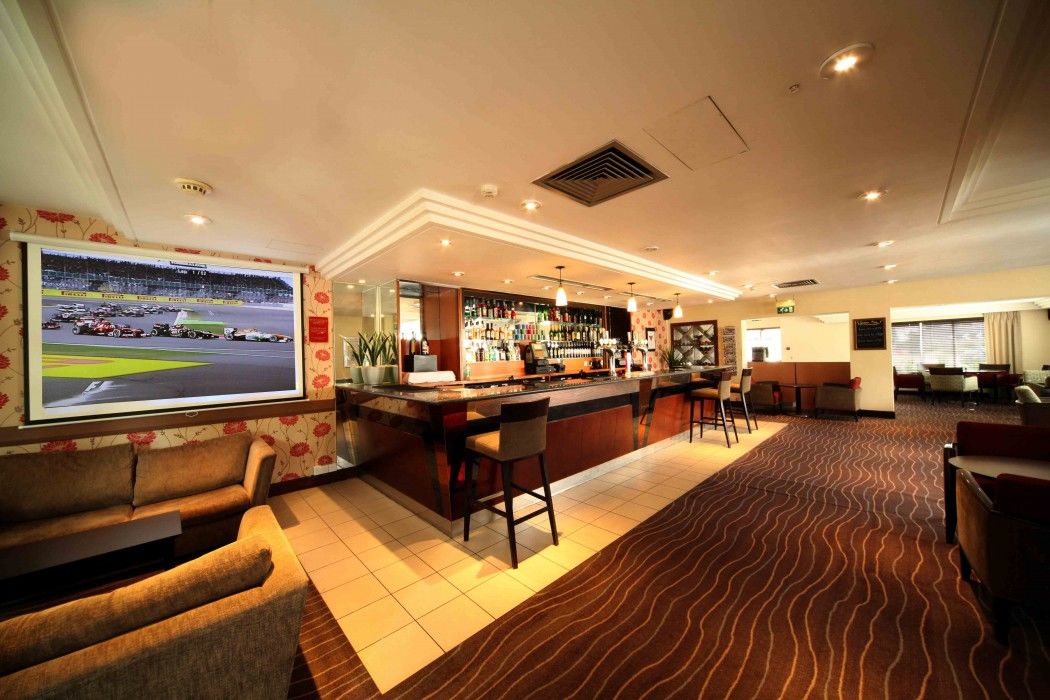 Ramada Hatfield แฮตฟิลด์ ภายนอก รูปภาพ