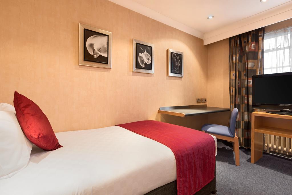 Ramada Hatfield แฮตฟิลด์ ภายนอก รูปภาพ