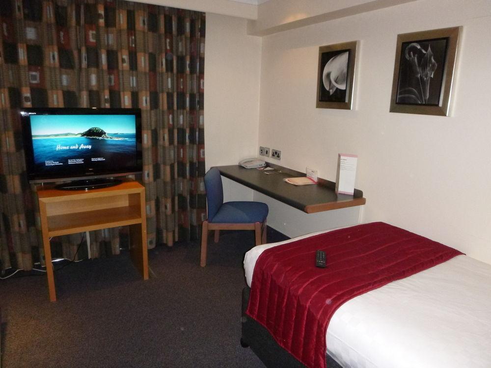 Ramada Hatfield แฮตฟิลด์ ภายนอก รูปภาพ