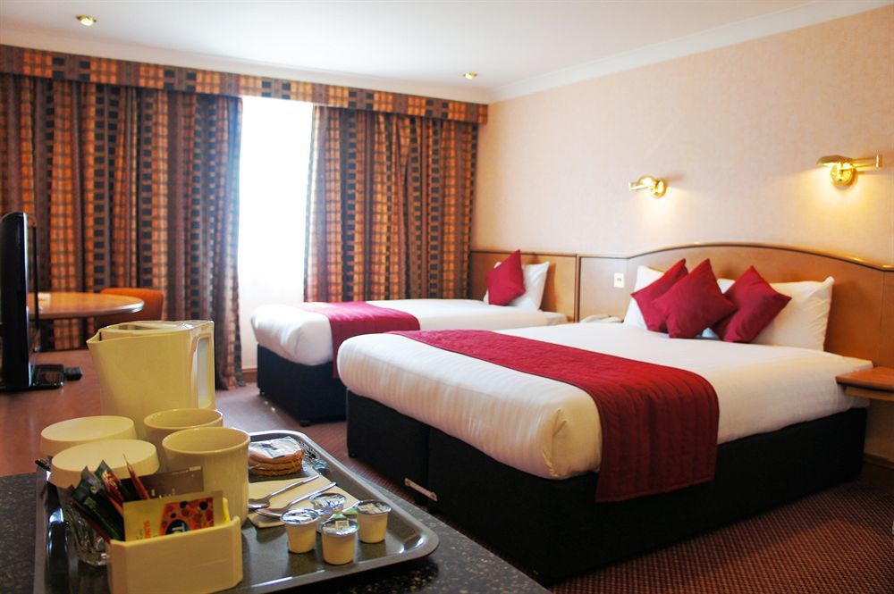 Ramada Hatfield แฮตฟิลด์ ภายนอก รูปภาพ