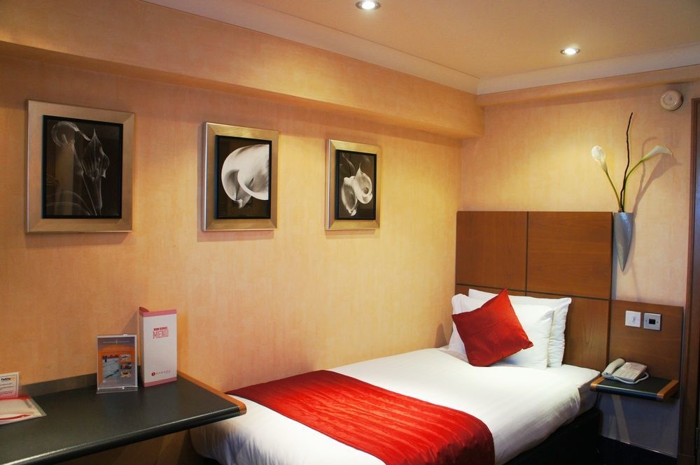 Ramada Hatfield แฮตฟิลด์ ภายนอก รูปภาพ